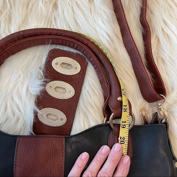 Victoria Elizabeth Dual Leather Purse - Picture 3 of 16